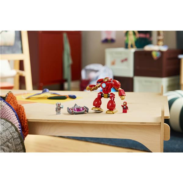 Ultron vs. Iron Man 4