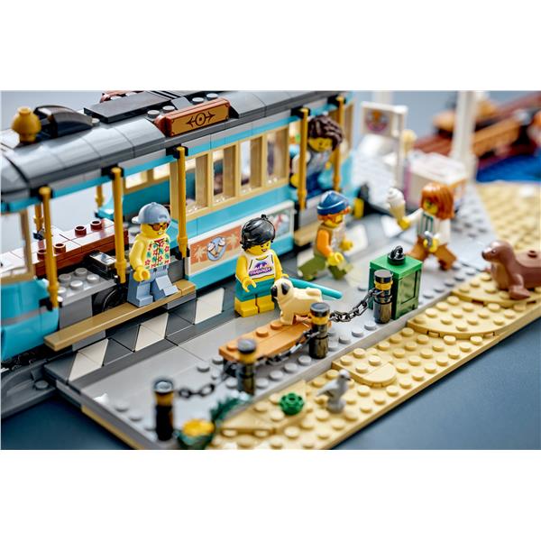 Tram classico della spiaggia 2