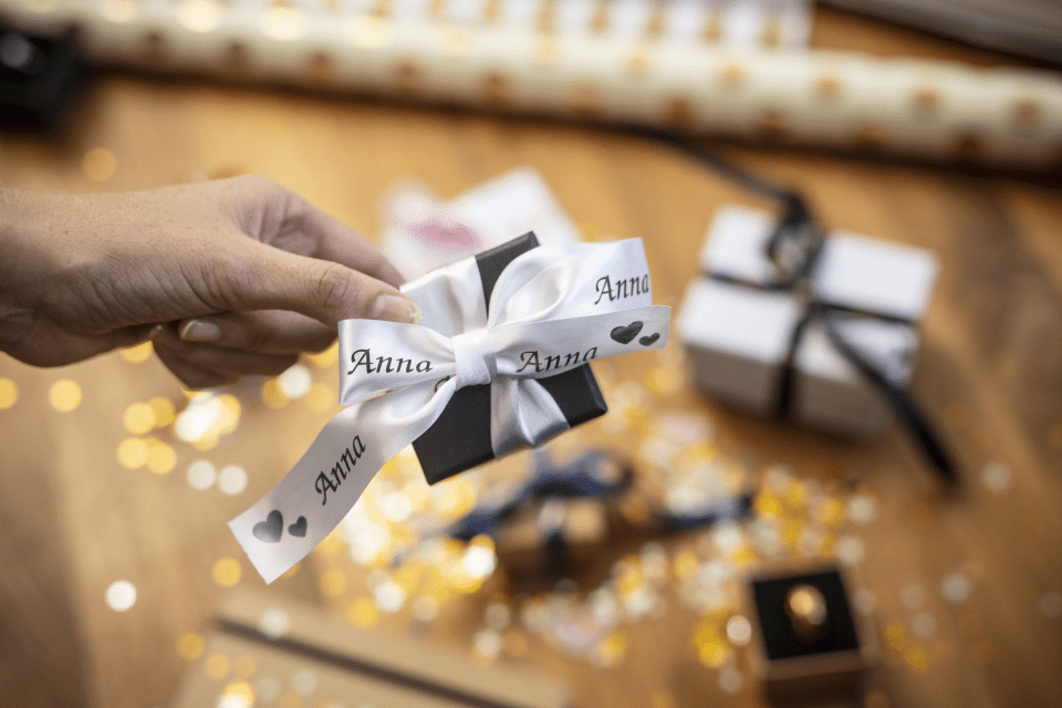 CONSUMABILI BROTHER NASTRO TESSUTO NERO  BIANCO 24 MM