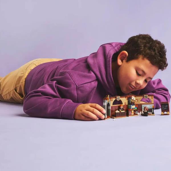 Cast. Hogwarts Lezione Incantesimi - immagine 5