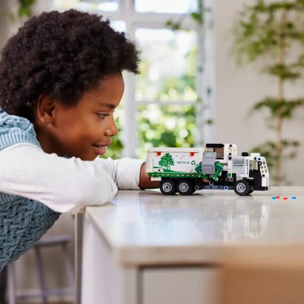 Camion Spazzatura Mack® Lr Electric - immagine 2