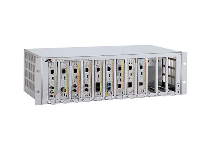 12 Slot Media Converter Rackmount - immagine 2