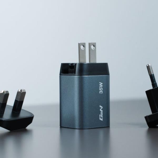 Gan Charger 2 Port 35W - immagine 6