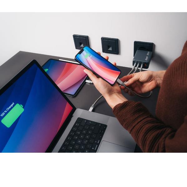 Gan Charger 4 Port 140W - immagine 2