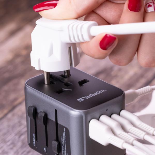 Universal Travel Adapter 30W Pd - immagine 6